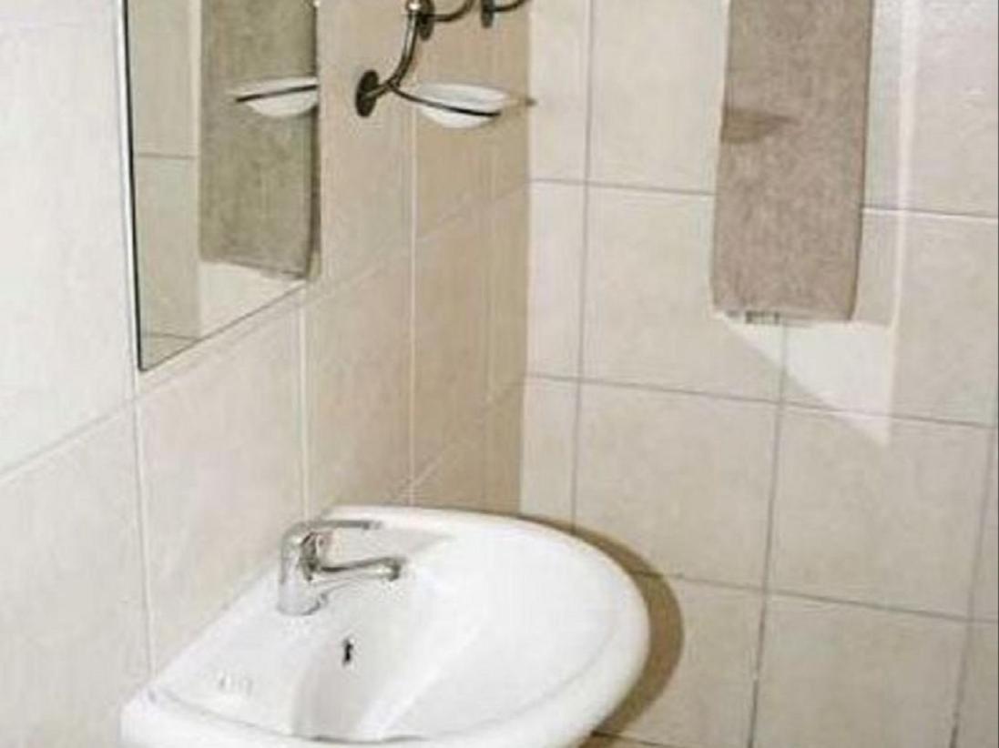 Toro Guest House Rustenburg Dış mekan fotoğraf